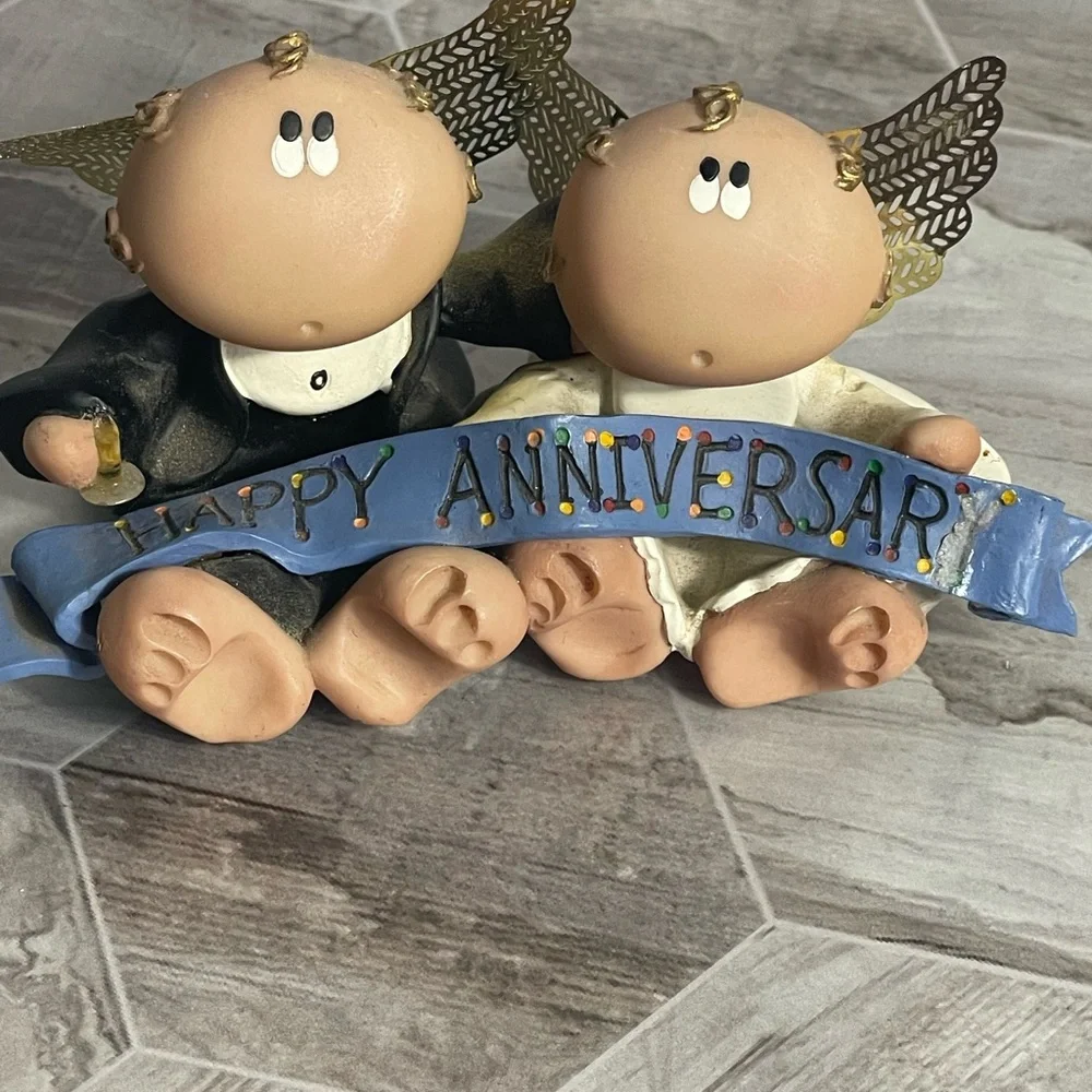 Russ Berrie Angel Cheeks Anniversary Figurine with Tag – 2001 Kirk’s Kritters